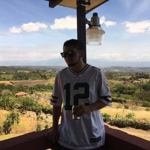 Meet your Posher, Andres